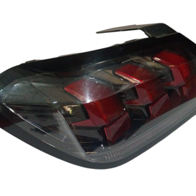 faro trasero izquierdo